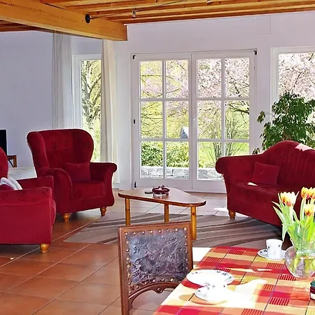 In Unzenberg Hunsrueck Apartman